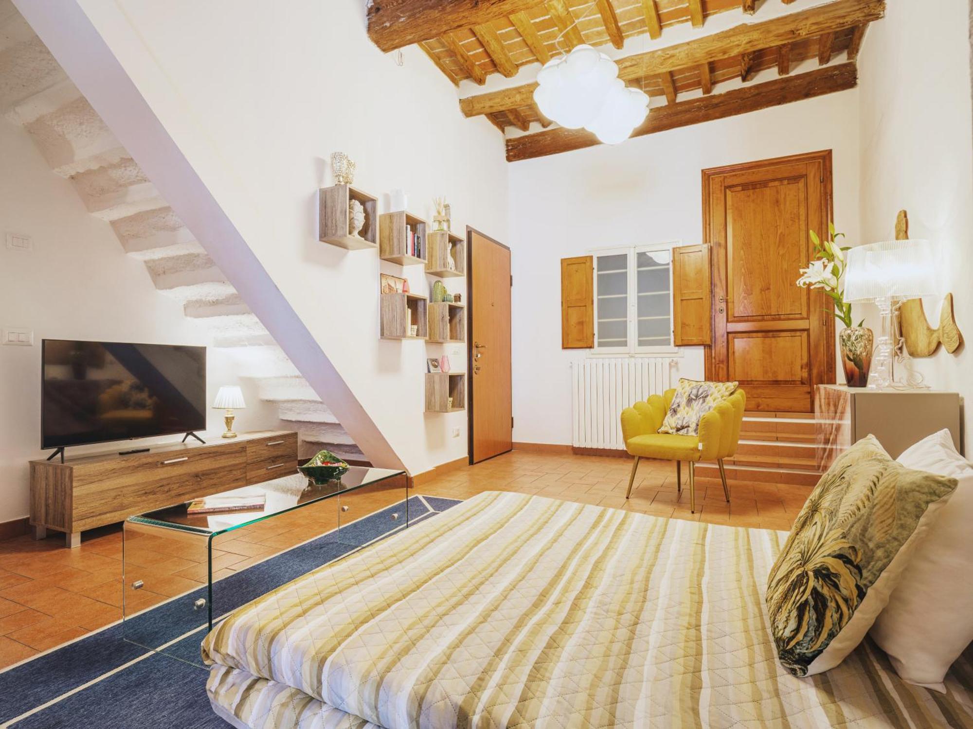 Michael'S Home - Cozy Apartment In The Heart Of Lucca Dış mekan fotoğraf